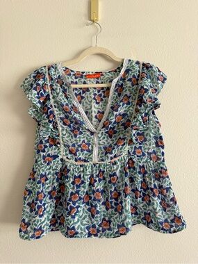 Tuckernuck Oliphant blue floral Ruffle Cotton top Sz S
